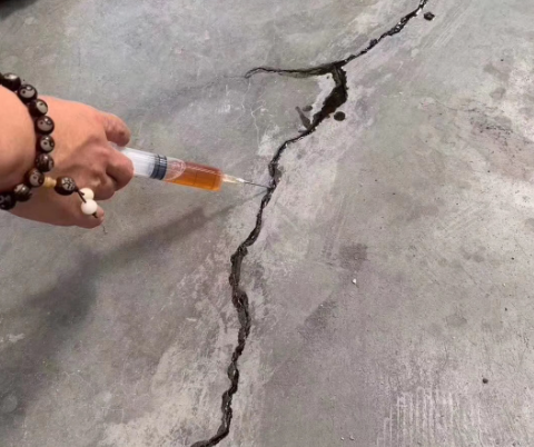 沁源混凝土裂缝修补技术详解​
